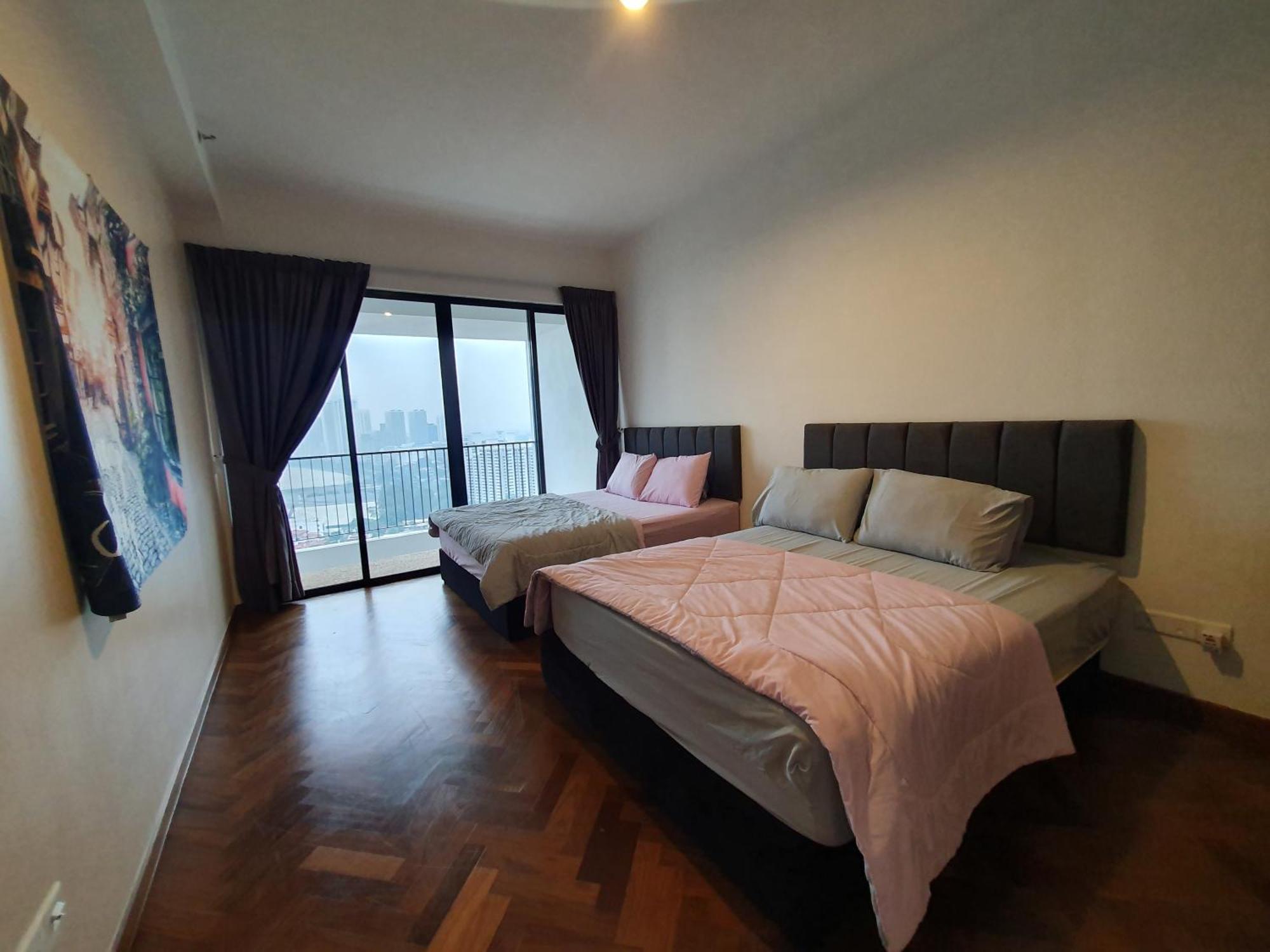 The Landmark By Katana 3Br To 4Br Luxury Seaview Landmark Homestay At Gurney 15-16Pax 无敌海景套房 Tanjung Tokong Luaran gambar