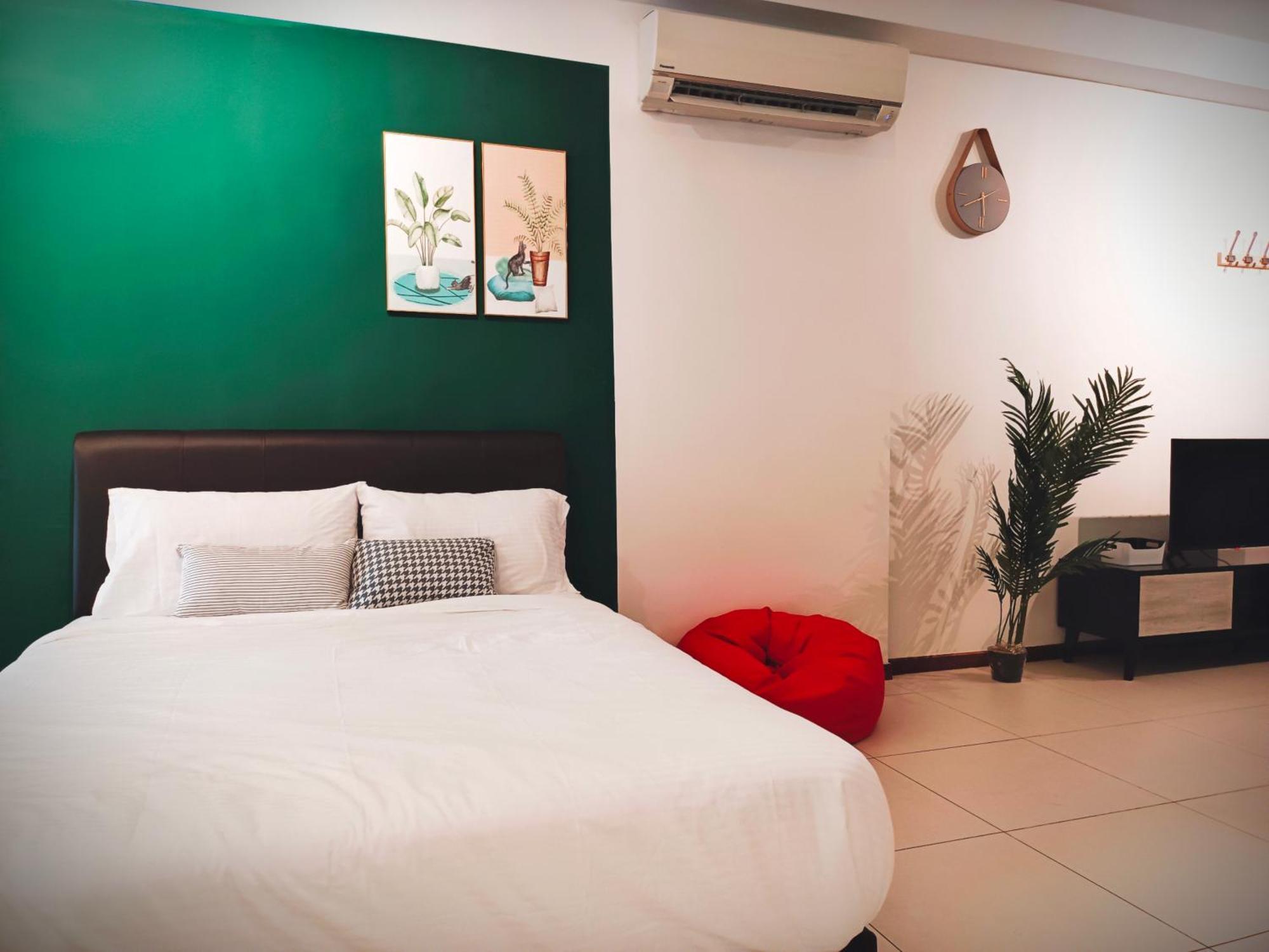 The Landmark By Katana 3Br To 4Br Luxury Seaview Landmark Homestay At Gurney 15-16Pax 无敌海景套房 Tanjung Tokong Luaran gambar